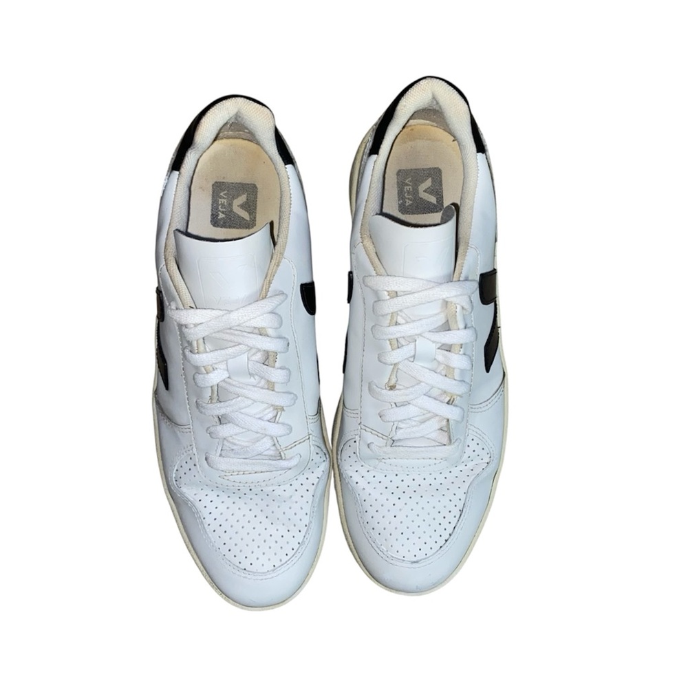 Veja Women's V-10 White Black Leather Sneakers - Picture 5 of 9